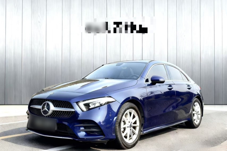 Mercedes-Benz A Class 2020 #2 Mercedes-Benz A Class 2020 car image #2