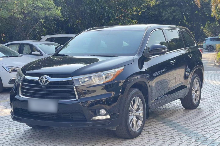 Toyota Highlander 2017 car image #2
