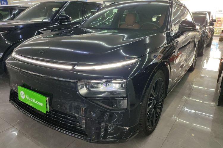 Xpeng G9 2025 immagine di auto #2