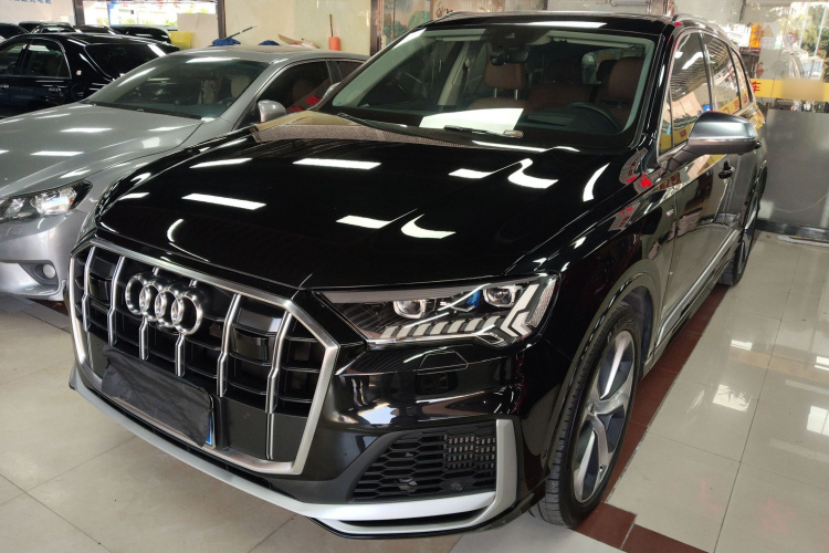 Audi Q7 2021 image de voiture #2