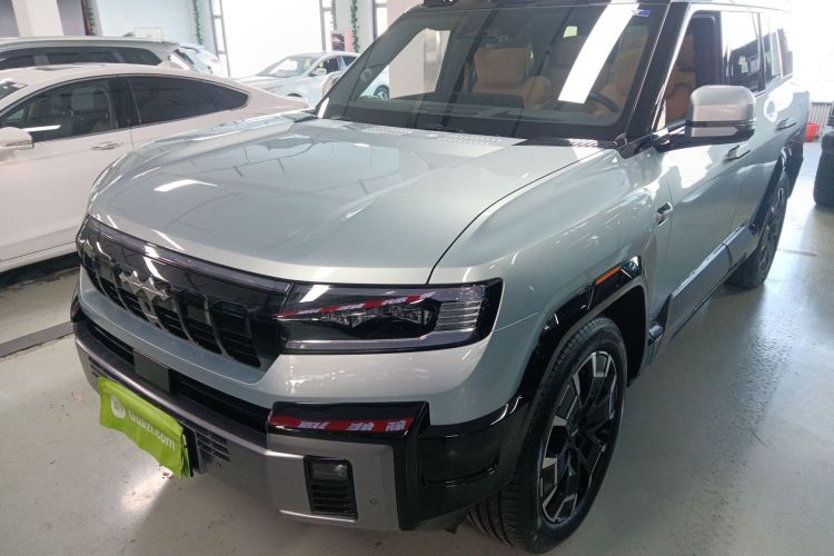 FangChengBao Leopard 8 2024 car image #2