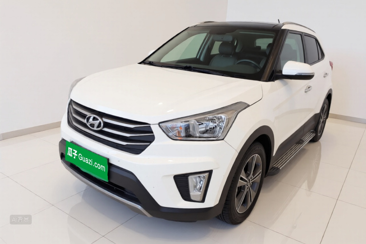 Hyundai ix25 2015 #2 Hyundai ix25 2015 car image #2