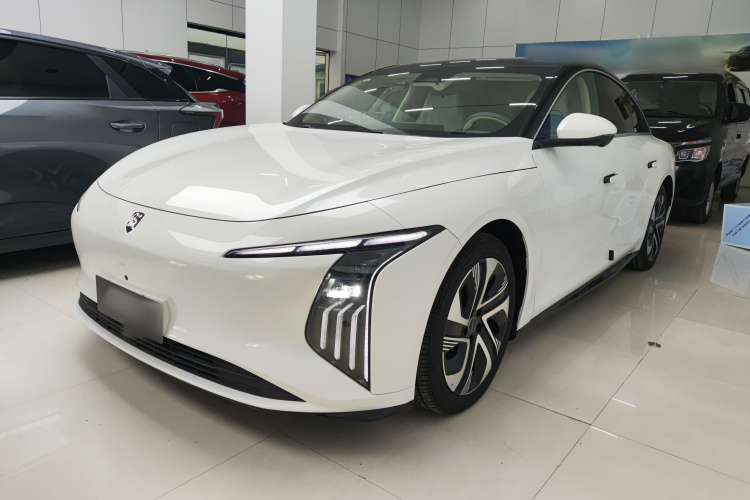 Forthing S7 2025 immagine di auto #2