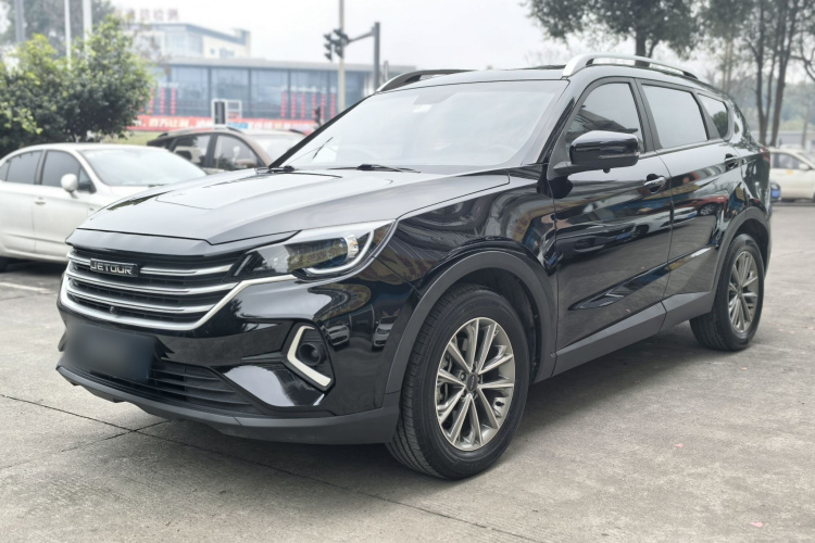 X70M 2021 car image #2