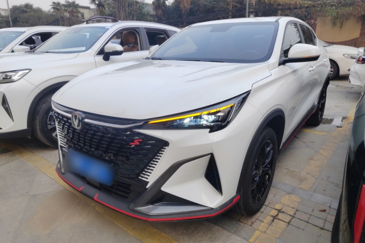 Changan X5 PLUS 2025 car image #2