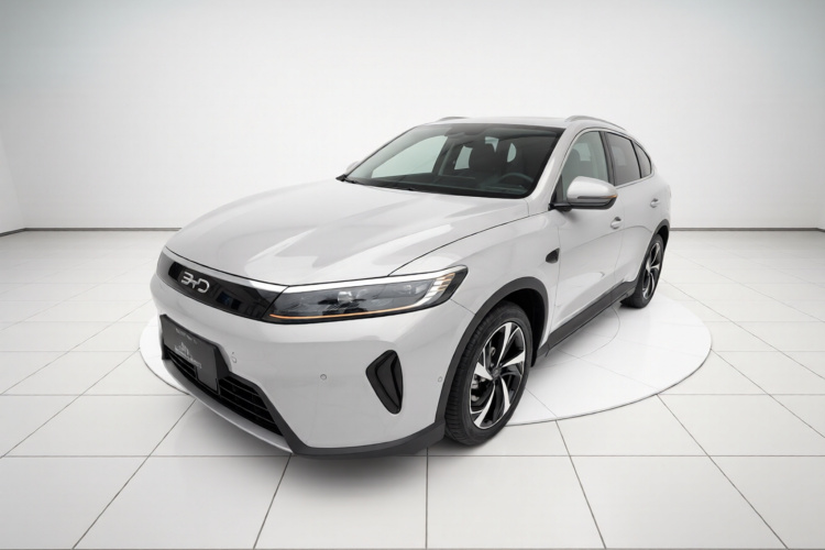 BYD Sea Lion 05 DM-i 2025 image de voiture #2