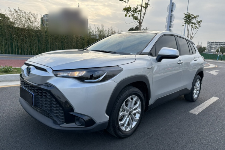 丰田 锋兰达 2023 汽车图片 #2