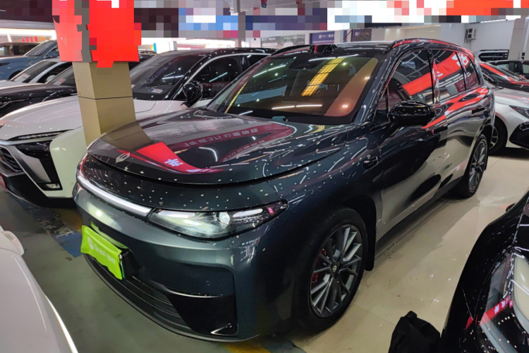 零跑汽车 零跑C10 2025 汽车图片 #2