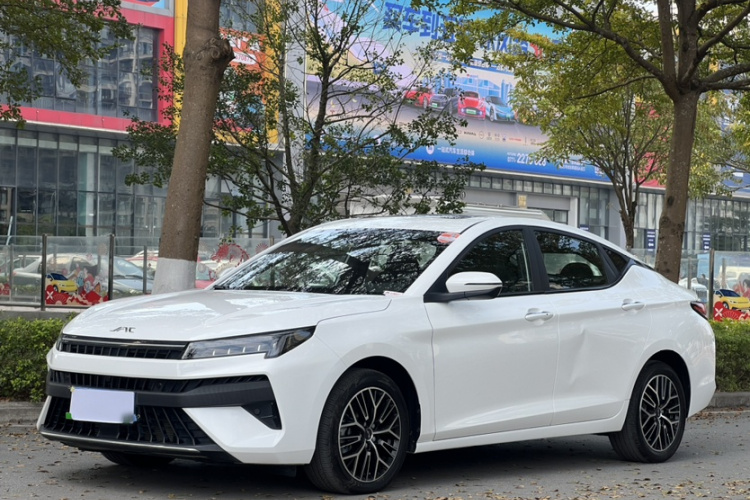 JAC A5 PLUS 2023 immagine di auto #2