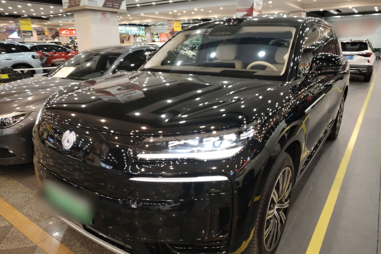 Denza N9 2025 #2 Denza N9 2025 صورة سيارة #2