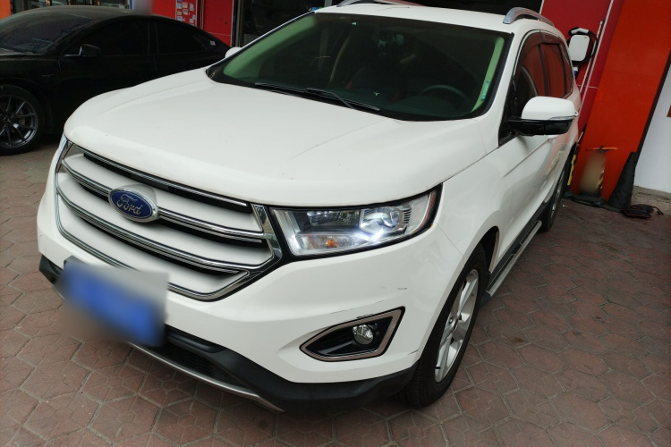 Ford Edge 2018 car image #2