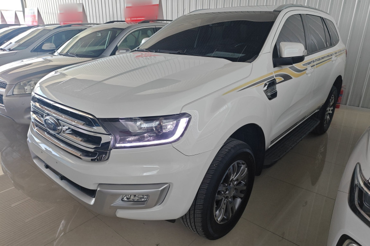 Ford Everest 2018 immagine di auto #2
