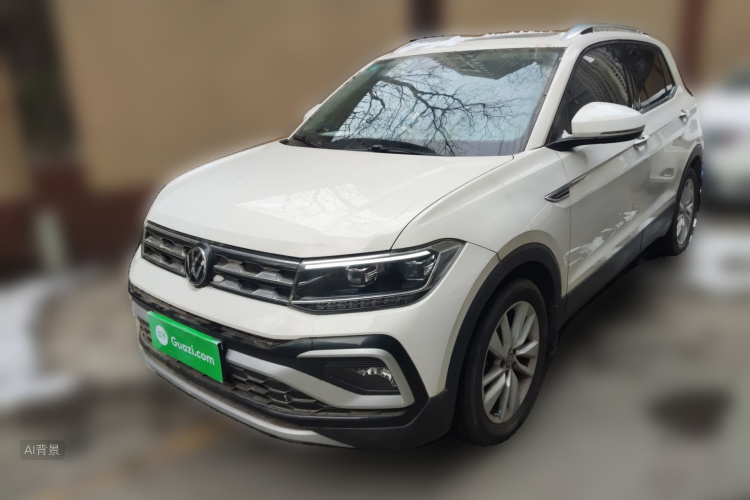 Volkswagen T-Cross 2020 car image #2
