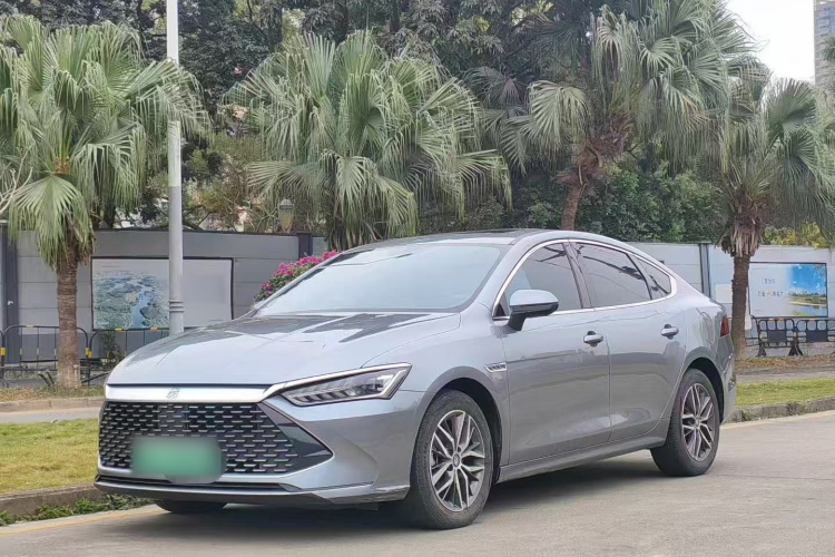 BYD Qin Plus 2022 #2 BYD Qin Plus 2022 car image #2