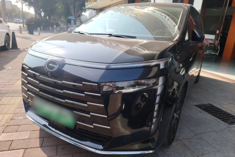 GAC Trumpchi E8 New Energy 2024 car image #2