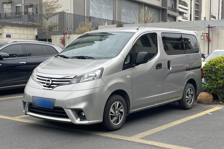 日产 日产NV200 2017 汽车图片 #2