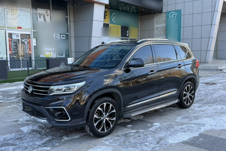 Forthing JOYEAR X5 2018 #2 Forthing JOYEAR X5 2018 car image #2