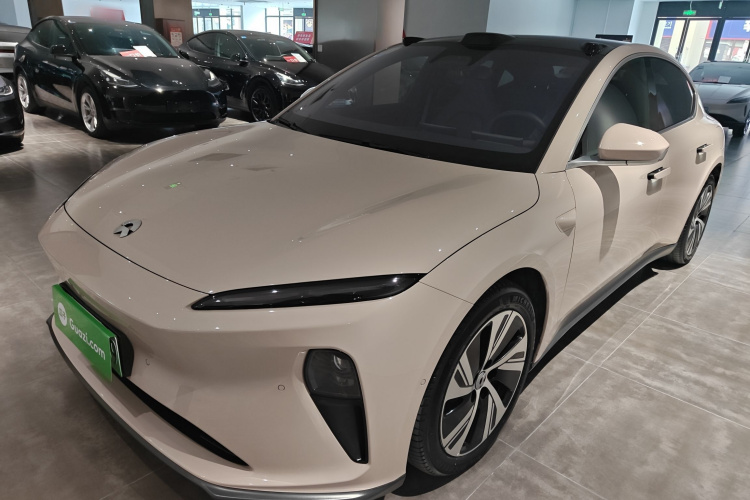 蔚来 蔚来ET5 2025 汽车图片 #2