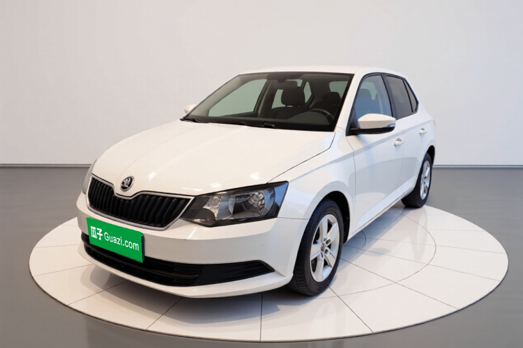 Skoda Fabia 2016 #2 Skoda Fabia 2016 car image #2
