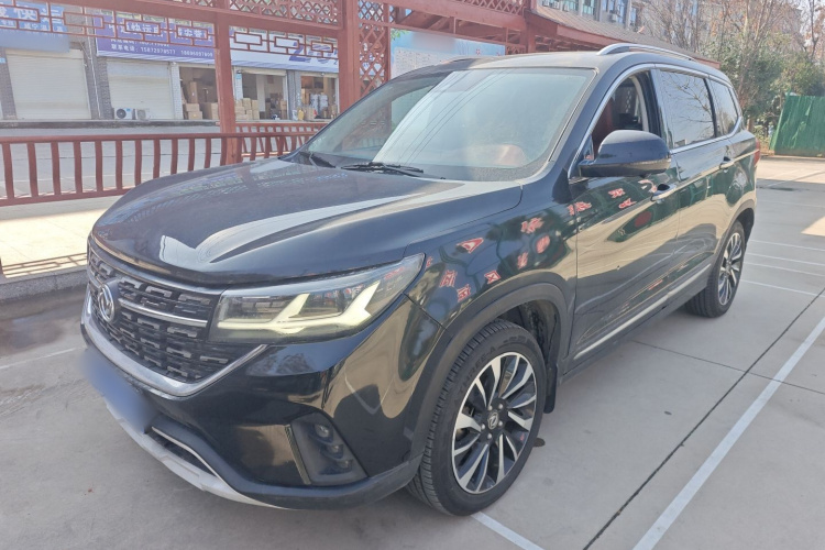 T5 2019 #2 T5 2019 car image #2