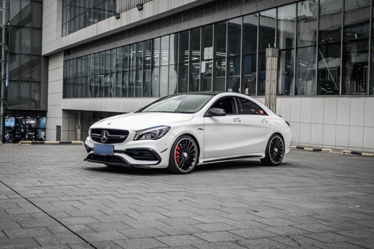 Mercedes-Benz CLA AMG 2019 car image #2