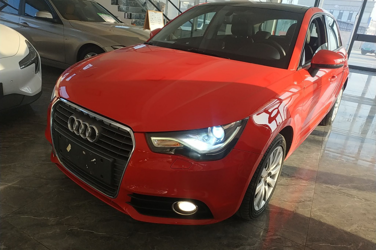 Audi A1 2016 car image #2