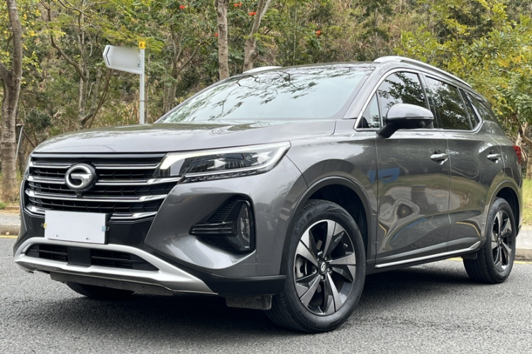 GAC Trumpchi GS4 2021 #2 GAC Trumpchi GS4 2021 car image #2