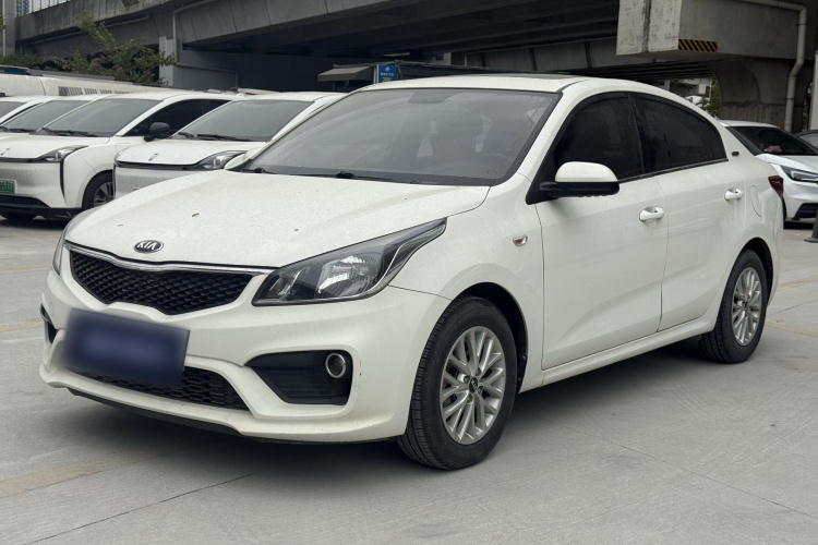 起亚 起亚K2 2017 汽车图片 #2