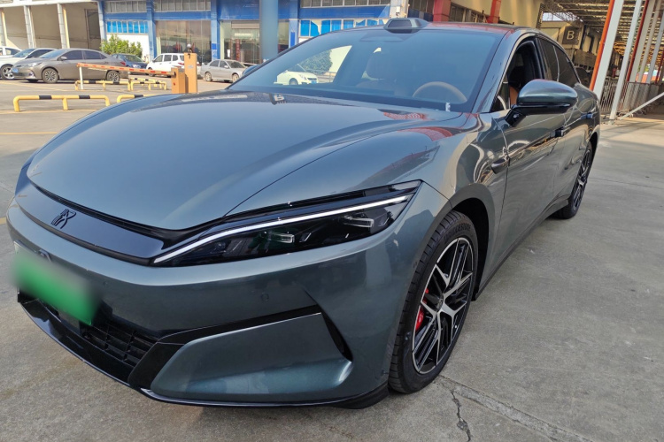 BYD HanL 2025 car image #2