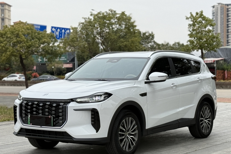 Jetour X70 C-DM 2024 car image #2