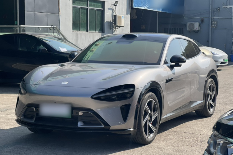 小米汽车 小米YU7 2025 汽车图片 #2