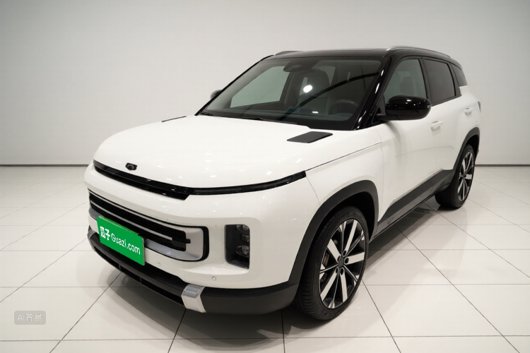 GEELY ICON 2022 car image #2