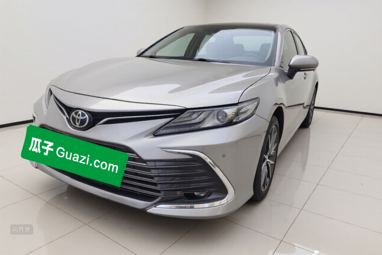 Toyota Camry 2021 car image #2