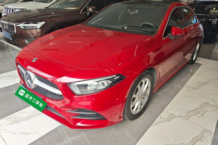 Mercedes-Benz A Class 2020 car image #2