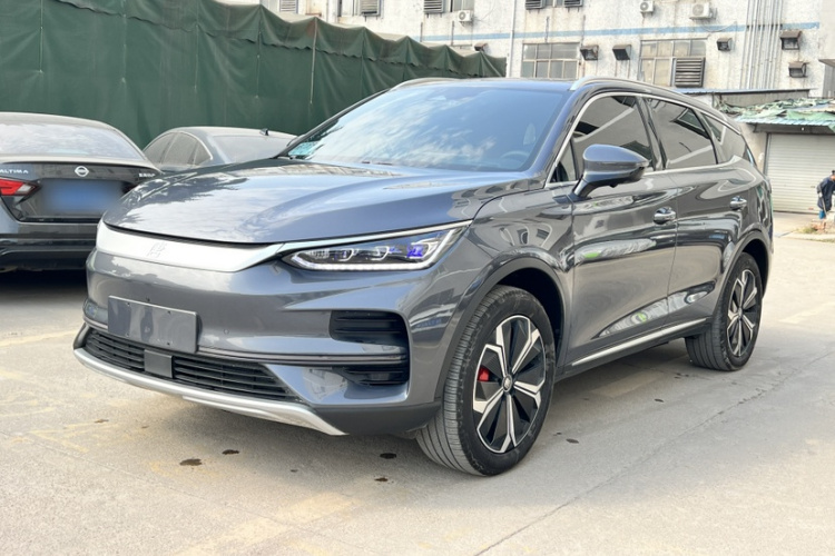 BYD Tang New Energy 2023 car image #2