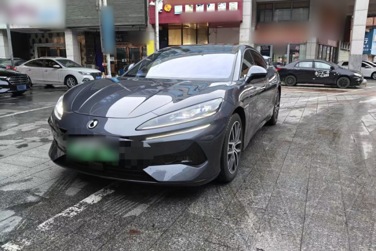 Denza Z9 2024 #2 Denza Z9 2024 car image #2