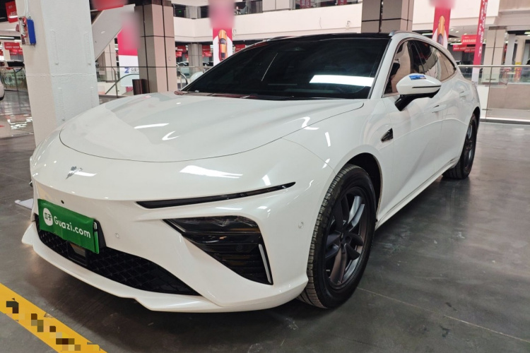 哪吒汽车 哪吒S猎装 2025 汽车图片 #2