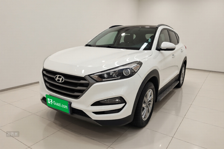 Hyundai Tucson 2016 car image #2