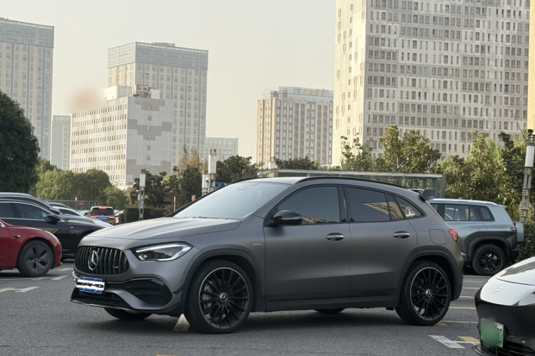 Mercedes-Benz GLA AMG 2023 #2 Mercedes-Benz GLA AMG 2023 car image #2