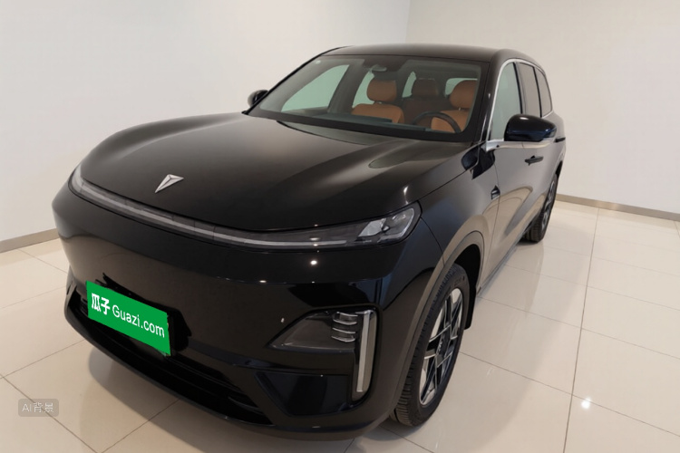 Deepal S09 2025 car image #2