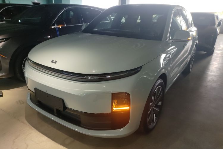 Li L6 2025 imagen de coche #2
