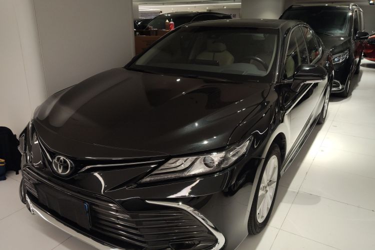 Toyota Camry 2023 #2 Toyota Camry 2023 car image #2