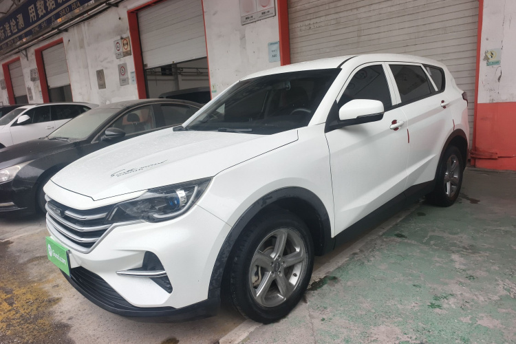 X70M 2020 #2 X70M 2020 car image #2