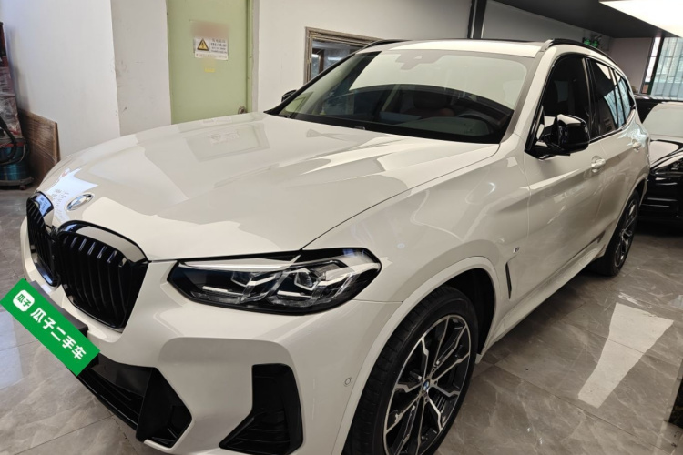 BMW X3 2022 car image #2