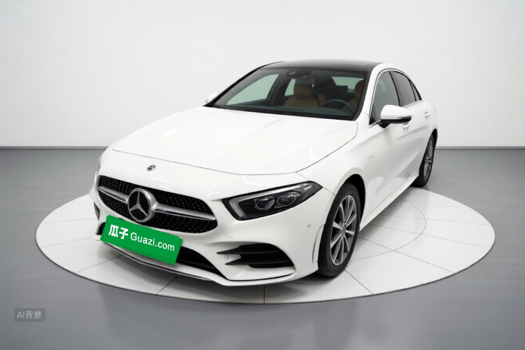 Mercedes-Benz A Class 2022 car image #2