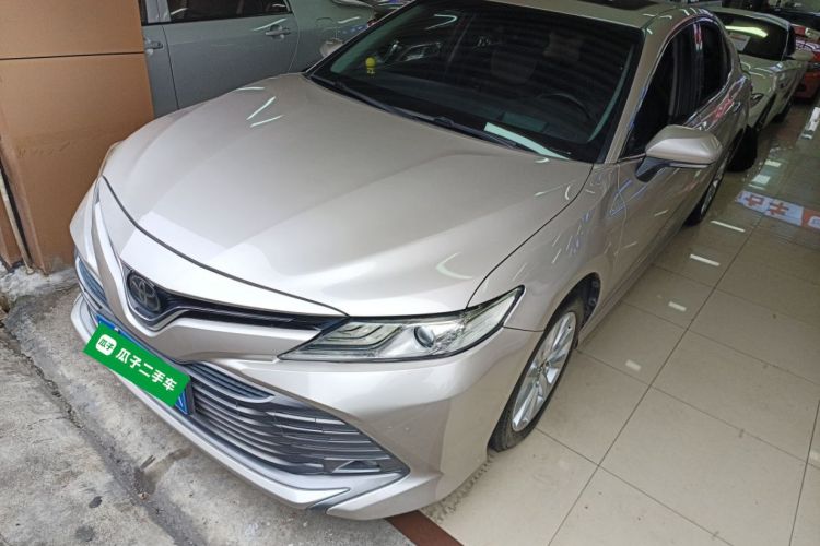Toyota Camry 2019 #2 Toyota Camry 2019 car image #2