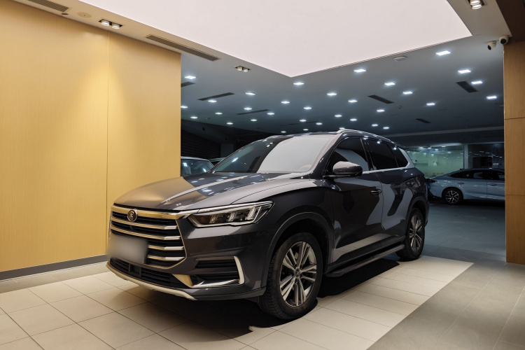 BYD Song Pro 2019 car image #2