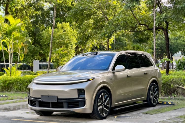 Li L9 2022 imagem de carro #2