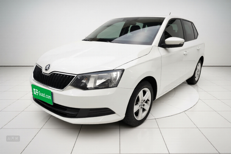 Skoda Fabia 2017 immagine di auto #2
