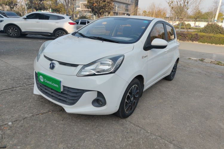 Changan BenBen 2017 car image #2